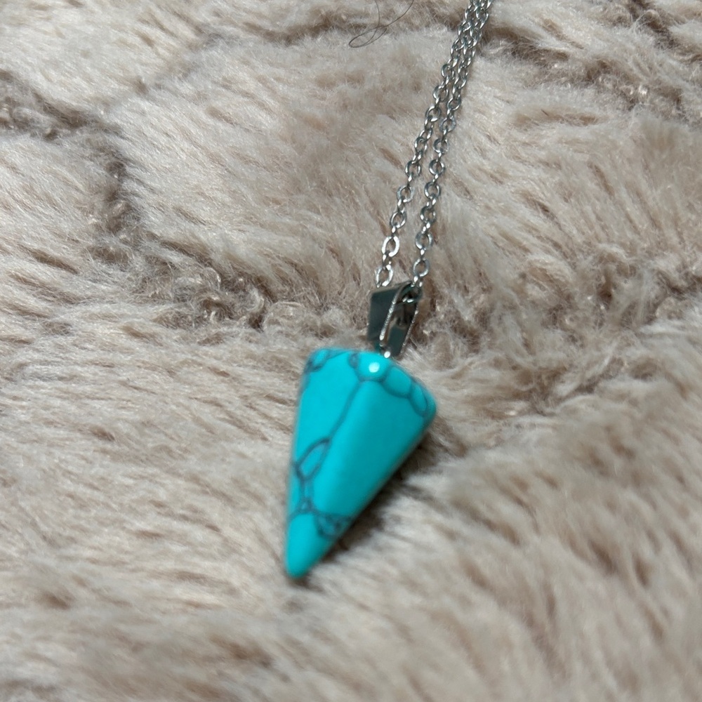Faux Turquoise Pendant Necklace - Picture 2 of 3